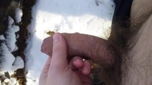 Snow game outdoor cum and masturbation