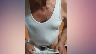 69 yo man from Italy 11