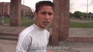 Latin skater Juan Carlos wanks his dick